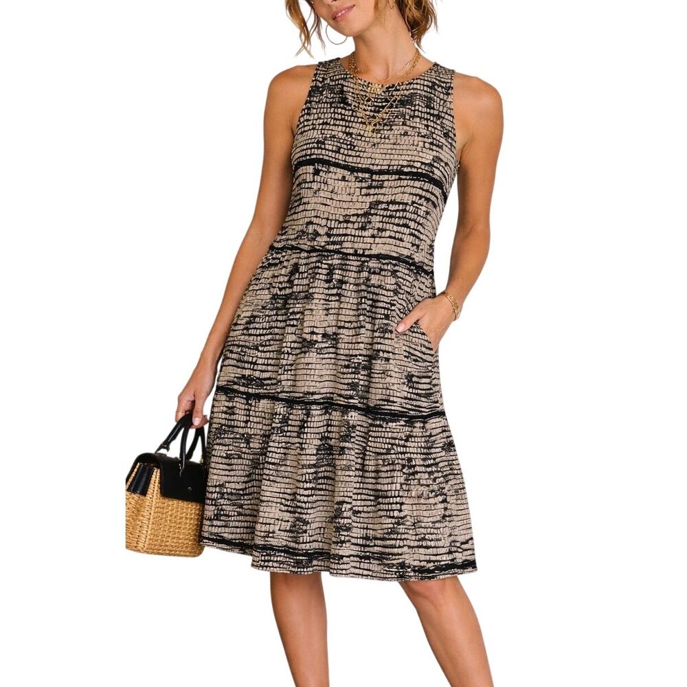 Vintage Searle Tiered Shift Dress Size 6 Black Boho Earthy Y2K Grunge Casual